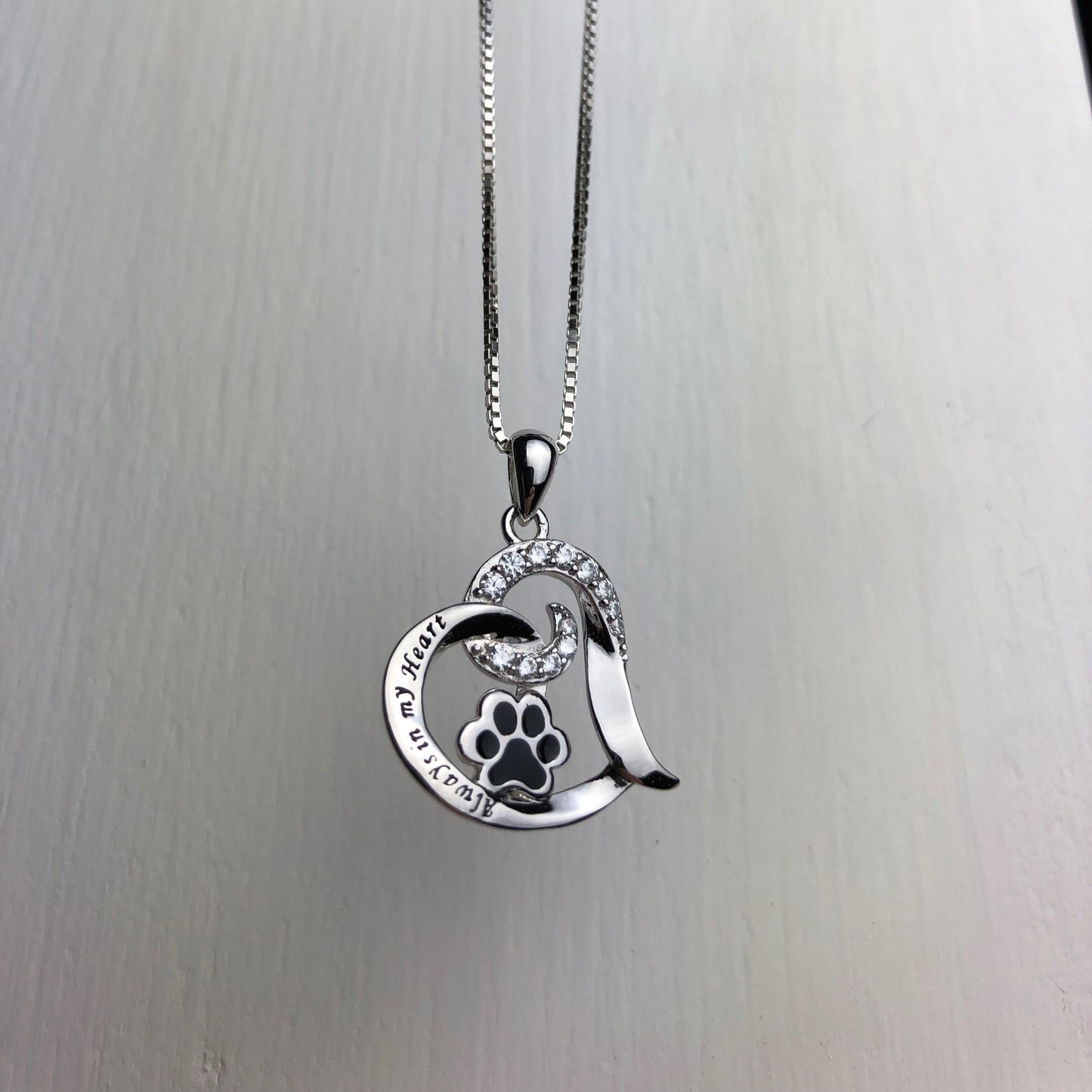 Elegant Dog Memorial Necklace – Stainless Steel VIP