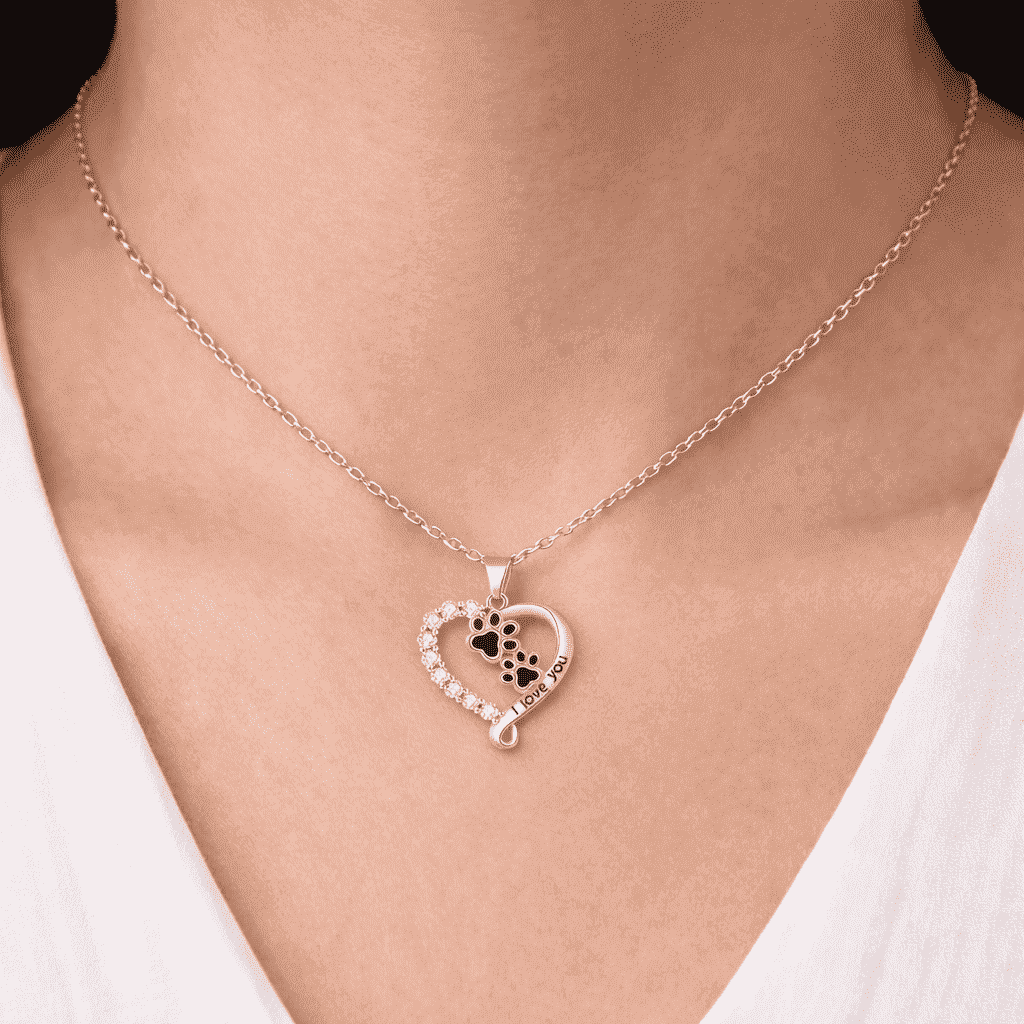 Heart-shaped Pendant Paw Necklace