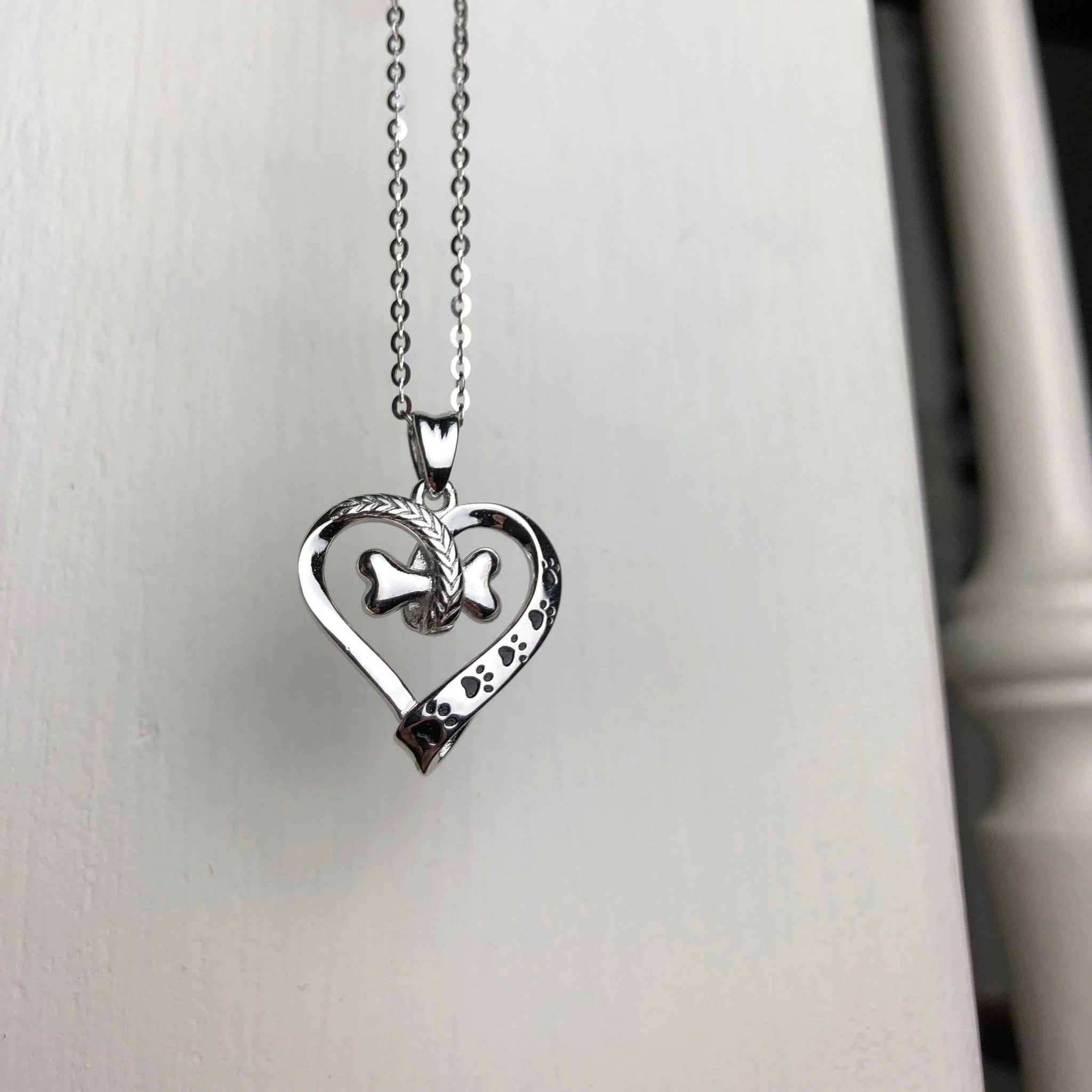 Dog Paw and Heart Necklace in Stainless Steel VIP
