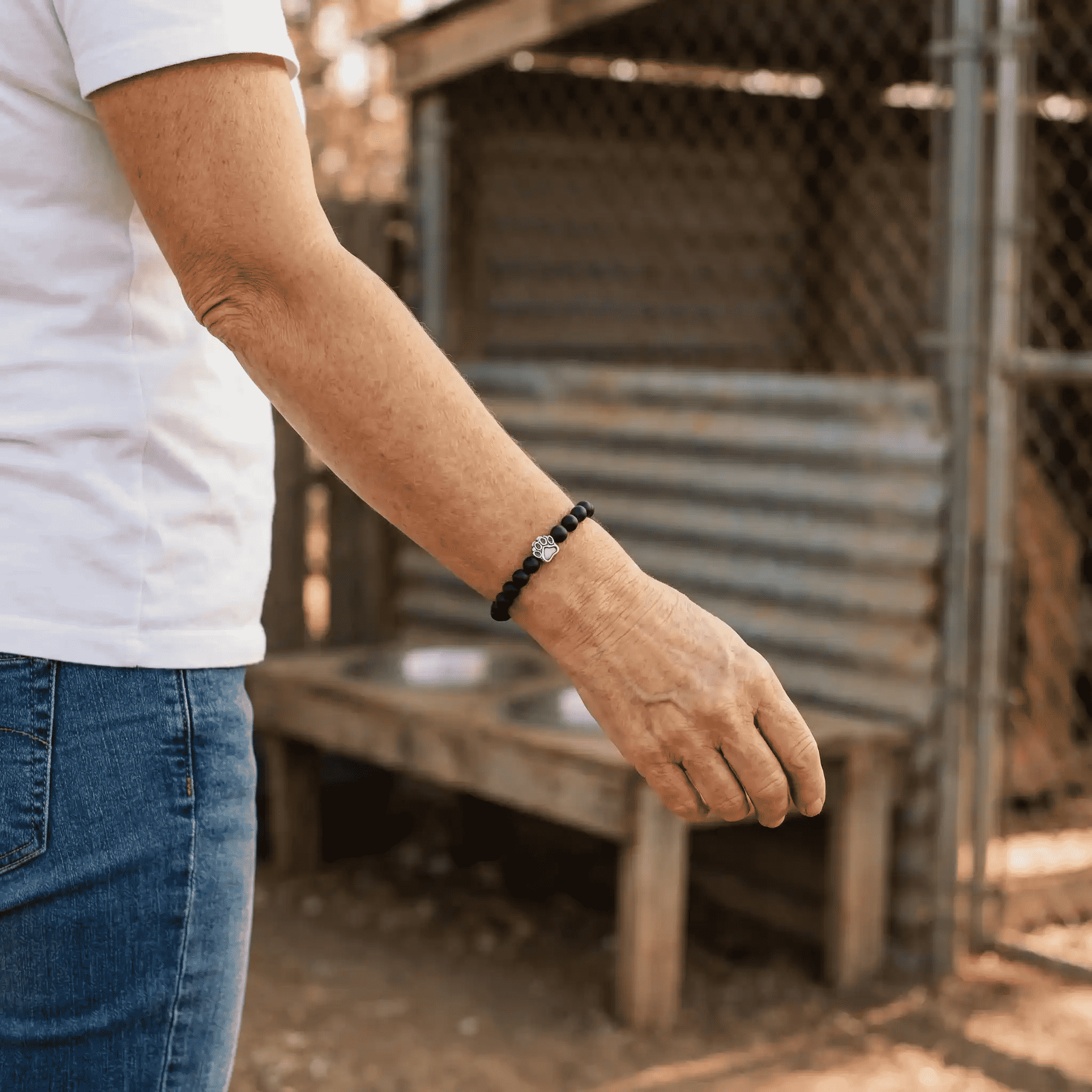 Free Onyx Paw Bracelet